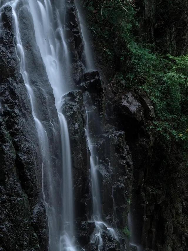玩撞三国